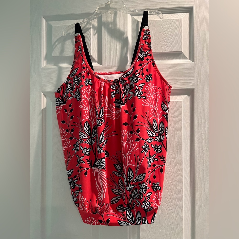 NWOT - Coral Floral Tankini Set